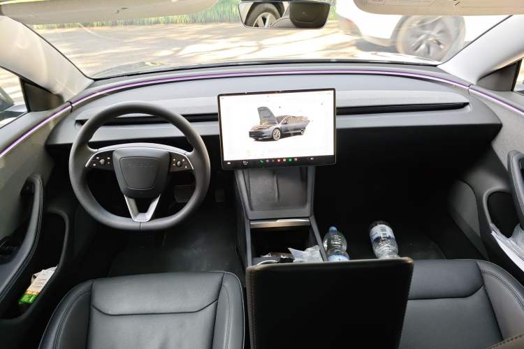 Used Tesla Model 3 2023 Rear-Wheel-Drive Version
