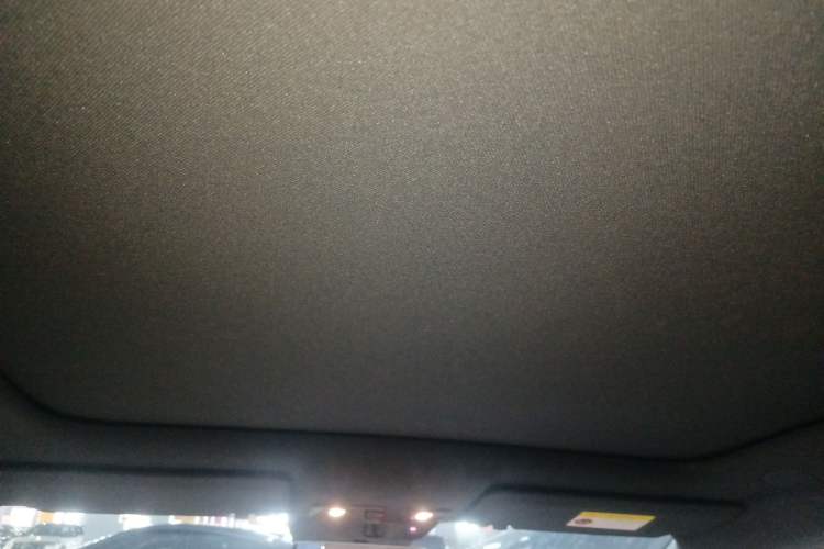 Used Li Auto i6 2025 Model Two-Wheel-Drive Standard Type
