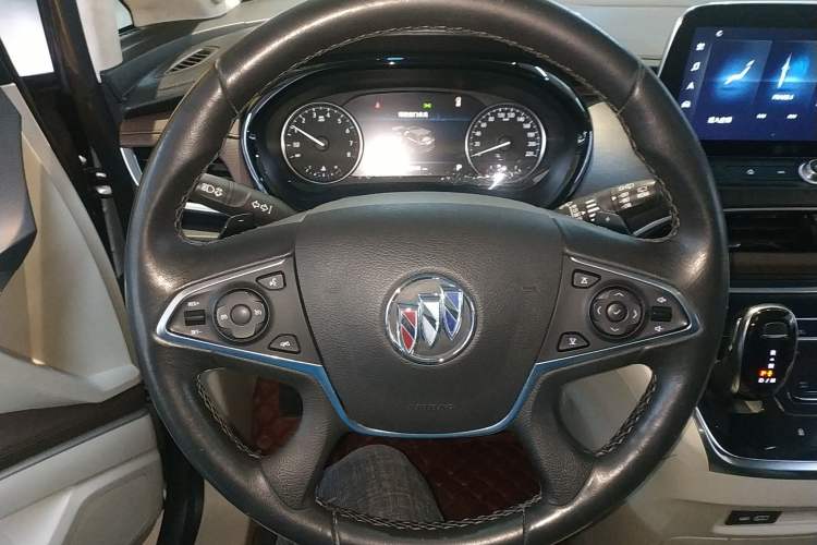 Used Buick GL8 2020 Land Business Class 652T Premium Model
