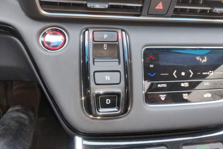 Used Honda Elysion 2022 2.0L eHEV Luxury Edition
