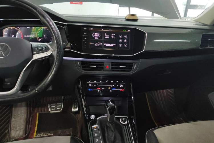 Used Volkswagen Tayron X 2020 330TSI Two-Wheel Drive Luxury Smart Connectivity Version