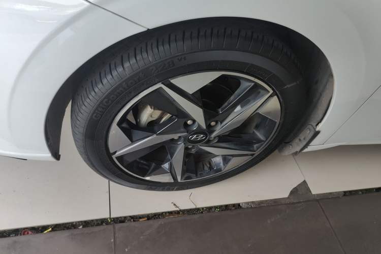 Used Hyundai Elantra 2021 1.5L CVT GLX Elite Edition
