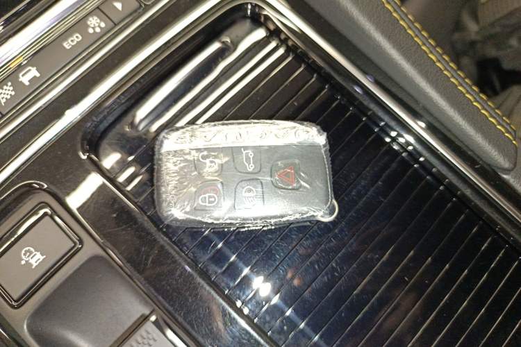 Used Jaguar F-PACE 2020 300-Sport Sports Edition