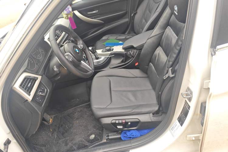 Used BMW 3 Series 2014 320Li Fashion Model