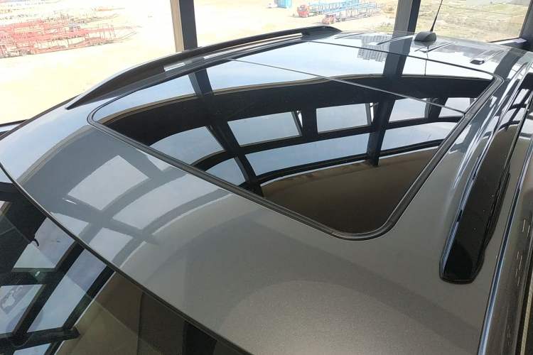 Used Chevrolet Trax 2019 Redline 325T Automatic Fun Edition China VI Standard
