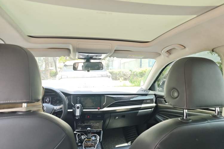 Used Volkswagen Passat 2020 330TSI Elite Edition China VI
