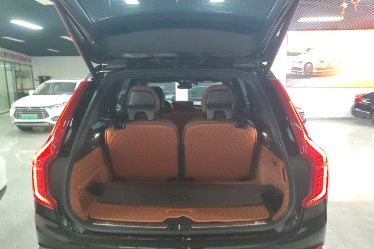 Used Volvo XC90 New Energy 2023 T8 RECHARGE Luxury Prestige 7-Seater