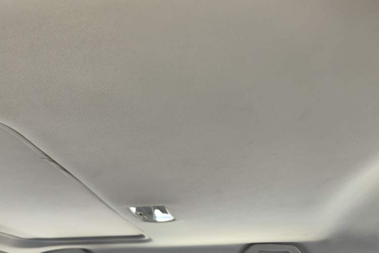 Used BYD Surui 2014 1.5L Manual Luxury Model Headliner