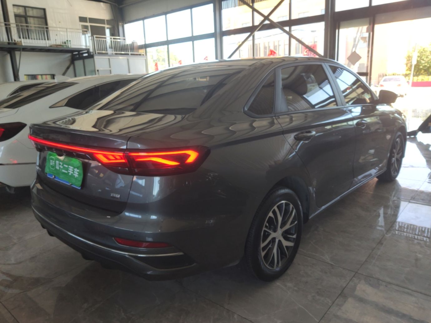Geely Auto Emgrand 2026 Model 4th Generation 4 Millionth Anniversary Edition 1.5L CVT Overdrive Edition — снимка 6