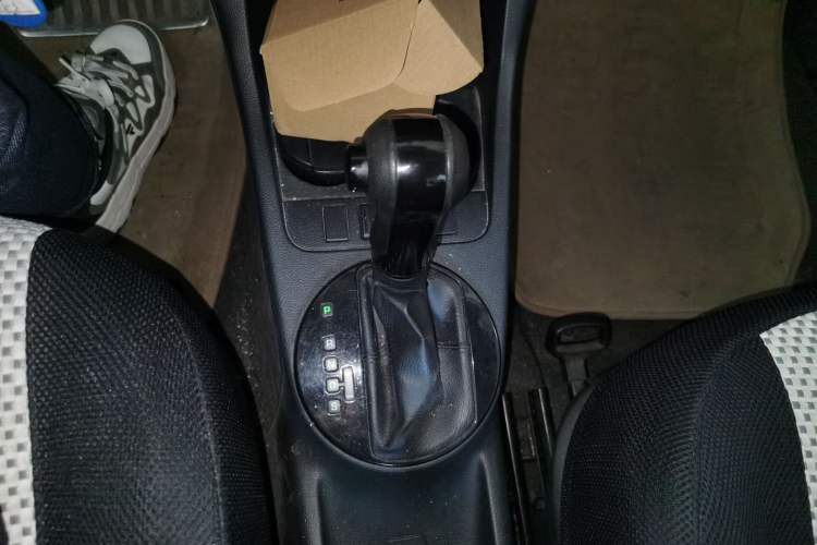 Used Skoda Fabia 2011 1.6L Automatic Crystal Edition
