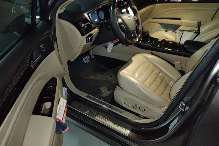 Used Ford Mondeo 2013 2.0L GTDi240 Flagship Edition
