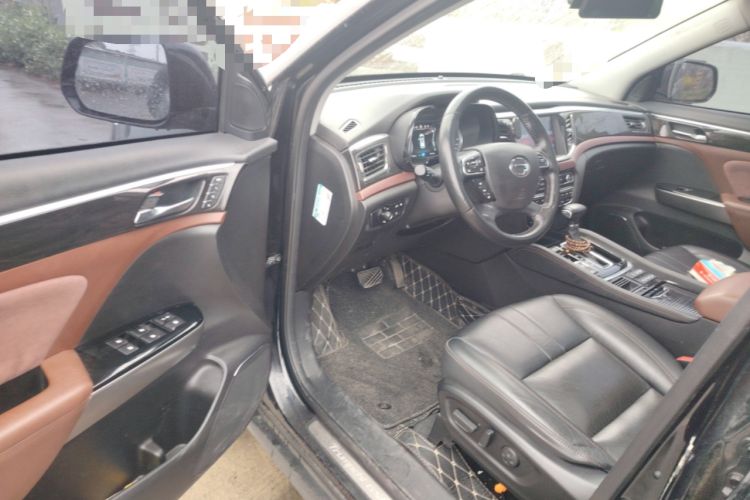 Used GAC Trumpchi GS8 2017 320T Two-Wheel Drive Luxury Smart Connectivity Version (7 Seats)
