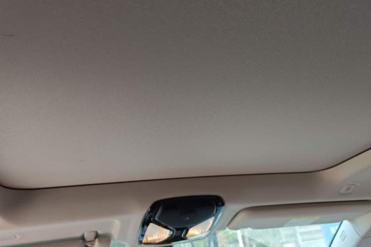 Used BMW 6 Series GT 2022 630i Luxury Design Package Headliner