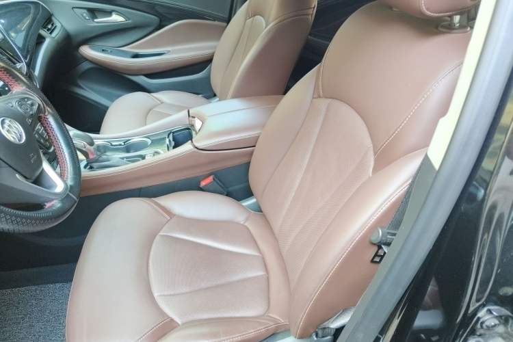 Used Buick Envision 2021 532T Two-Wheel-Drive Luxury Version