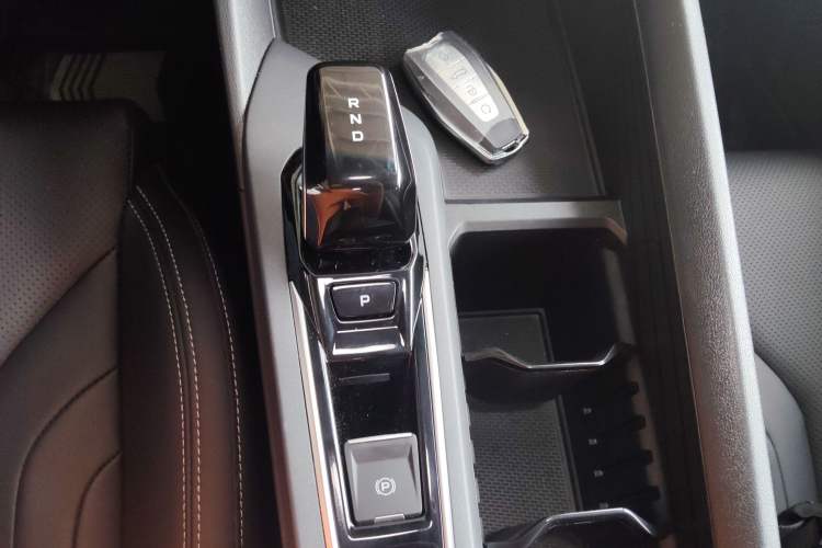 Used Geely Auto Binray 2024 Binrui COOL 1.5T DCT Longteng Edition Gear Lever