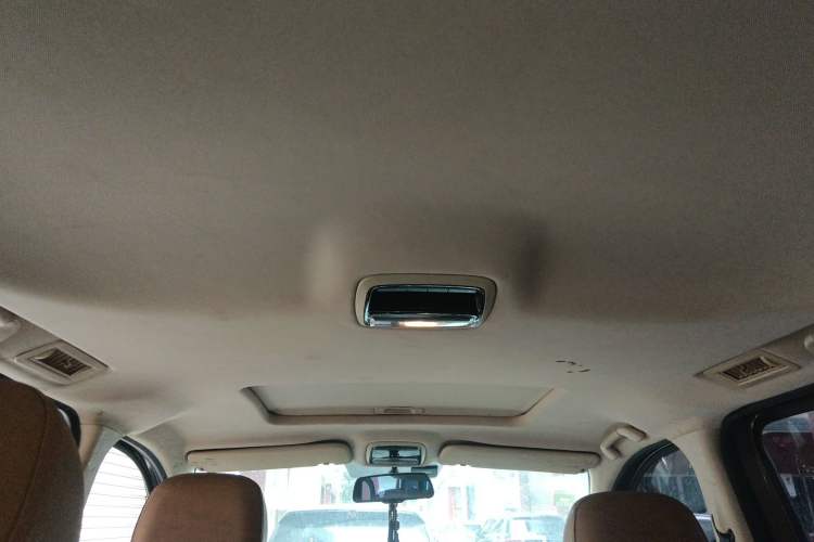 Used Huasong 7 2015 2.0T Automatic Luxury Model Headliner