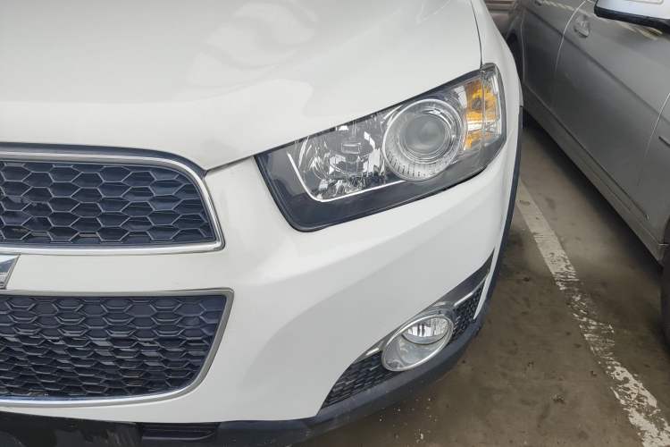 Used Chevrolet Captiva 2014 2.4L Two-Wheel Drive Urban Version 7 Seats Left Front Headlight