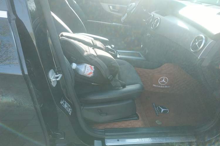 Used Mercedes-Benz GLK-Class 2015 GLK 260 4MATIC Fashion Edition Ultimate Version
