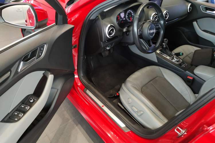 Used Audi A3 2018 30th Anniversary Edition Limousine 35 TFSI Fashion Model
