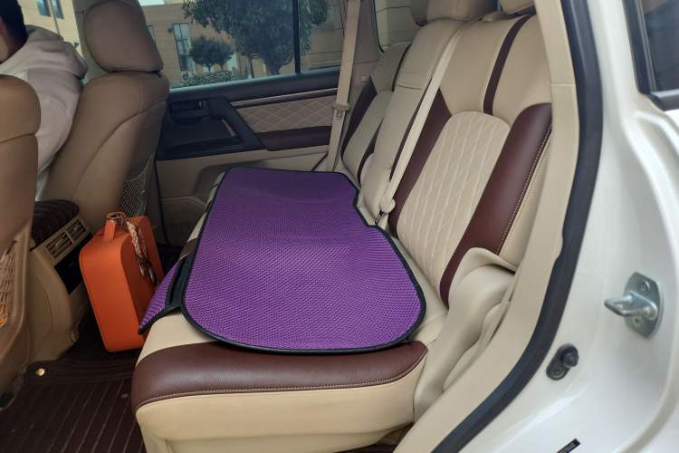 Used Toyota Land Cruiser 2019 4.0L GX-R 7 Seats Parallel Import
