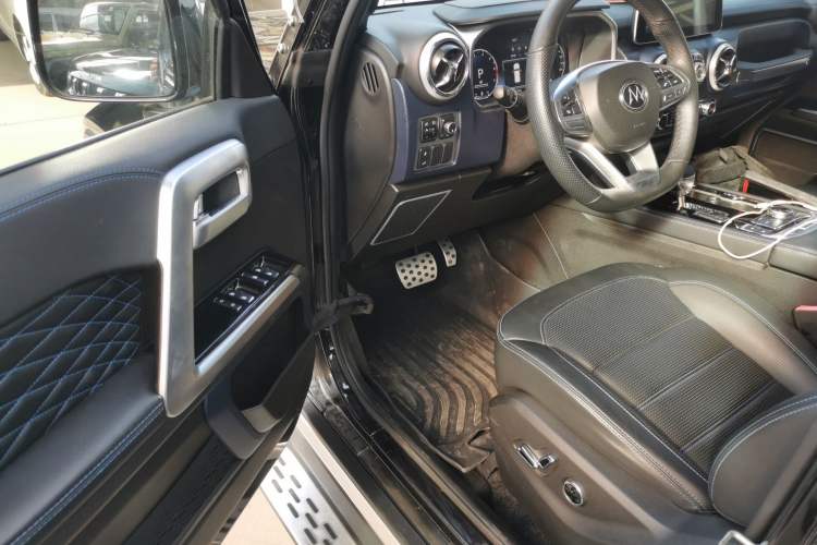 Used BAIC Off-Road BJ40 2019 PLUS 2.3T Automatic Four-Wheel Drive Premium Edition China VI
