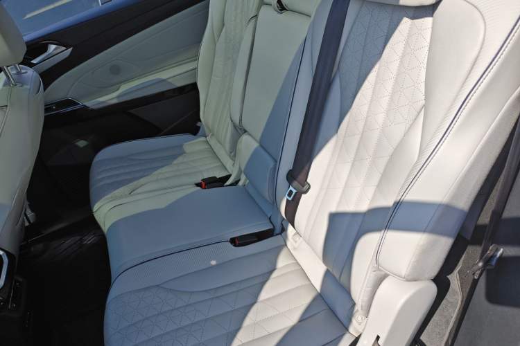 Used Volkswagen ID.6 X 2021 1st Edition ID. First Impression Edition Left Rear Seat