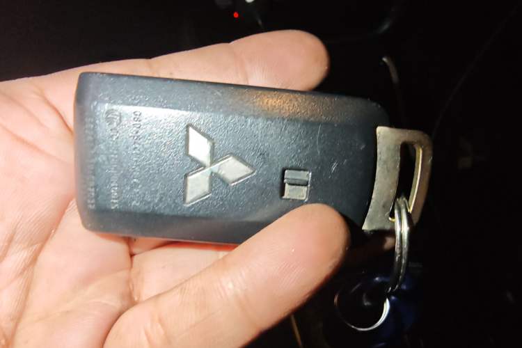 Used Mitsubishi Outlander 2020 2.0L Two-Wheel Drive Enjoyment Version 5 Seats