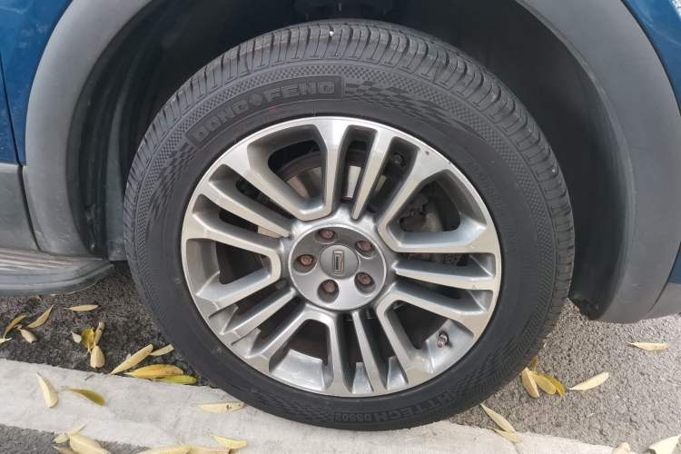 Used Qoros 5 2018 1.6T Automatic Prestige Model