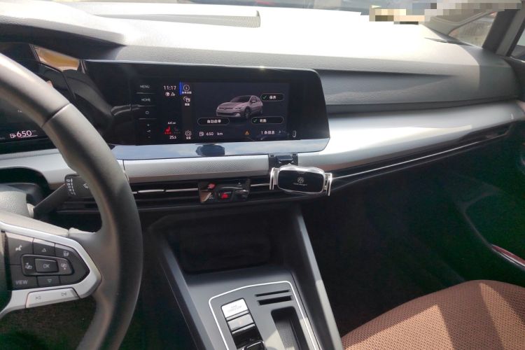 Used Volkswagen Golf 2023 Facelift 280TSI DSG Pro Audio And AC Panel