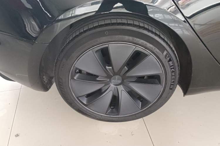 Used Tesla Model 3 2023 Rear-Wheel-Drive Version

