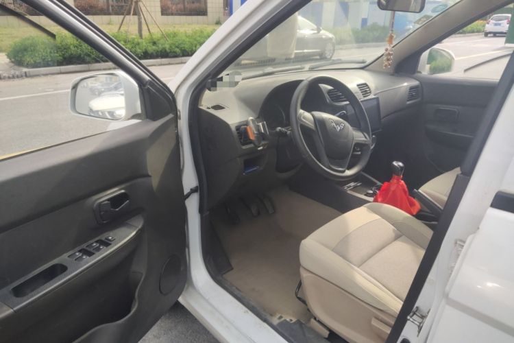 Used Wuling Hongguang 2016 1.5L Restyled S Comfort Version Driver Seat