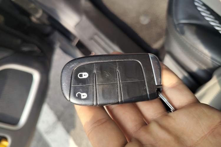 Used Jeep Compass 2017 200T Automatic Family Edition