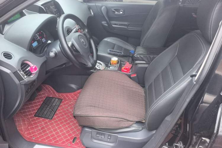 Used Renault Koleos 2013 2.5L Two-Wheel Drive Comfort Edition