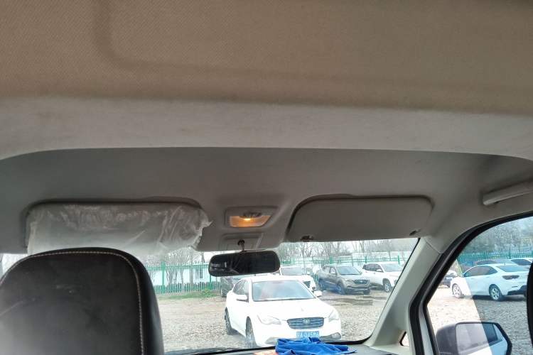 Used Wuling Zhengcheng 2022 2.0L Manual Entrepreneurial Version Headliner