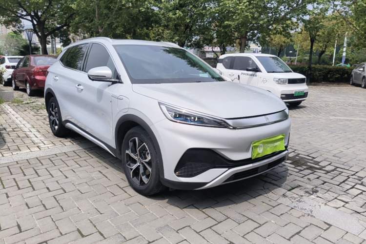 Used BYD Yuan PLUS 2023 Champion Edition 430KM Superior Model Front Right 45 Deg