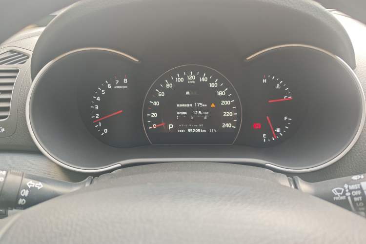 Used Kia Sorento 2013 2.4L 7-Seater Gasoline Luxury Version China IV Standard
