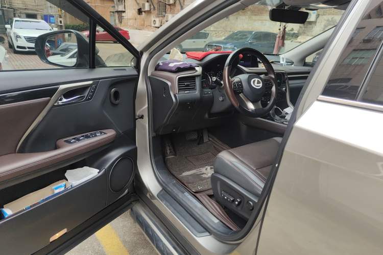 Used Lexus RX 2016 300 4x4 Elegant Edition China V-standard
