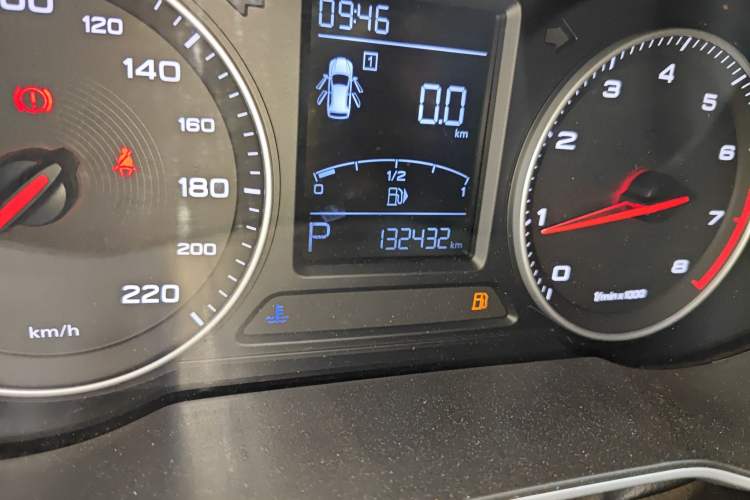 Used MG ZS 2017 1.5L Automatic Luxury Internet Edition
