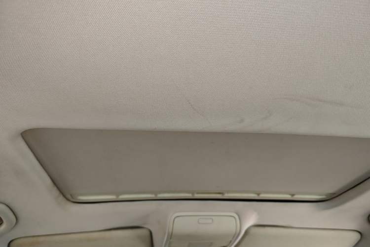 Used Volkswagen Golf 2011 1.4 TSI Manual Comfort Edition Headliner