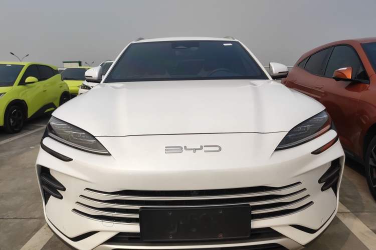 Used BYD Song PLUS New Energy 2023 Champion Edition DM-i 110KM Flagship PLUS
