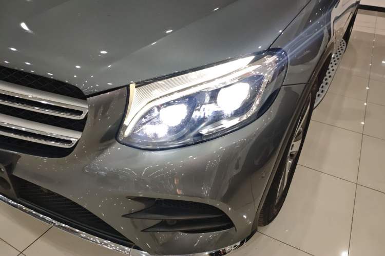 Used Mercedes-Benz GLC 2017 GLC 300 4MATIC Sport Edition