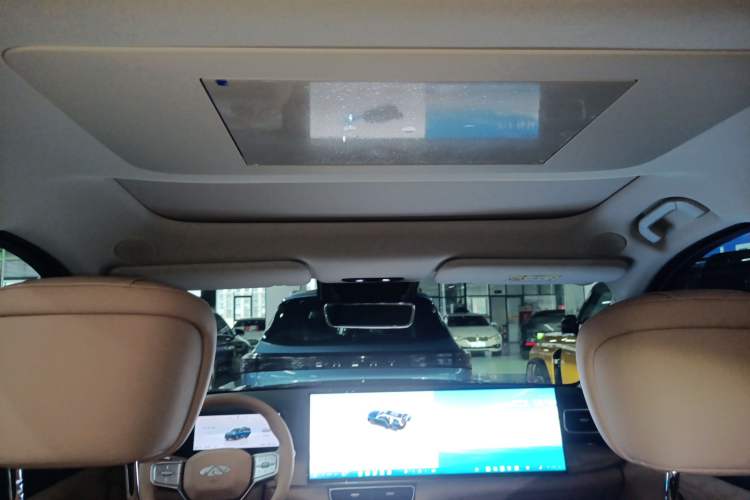 Used Chery T11 2026 Model 220 All-Wheel Drive Family Fun Edition Headliner