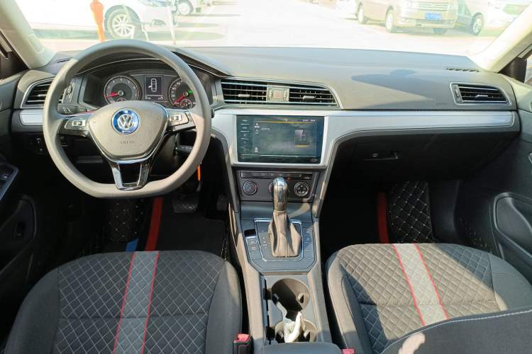 Used Volkswagen Lamando 2021 230TSI DSG Fashion Edition
