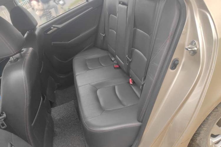 Used Geely Auto Vision 2015 1.5L Manual Happiness Edition