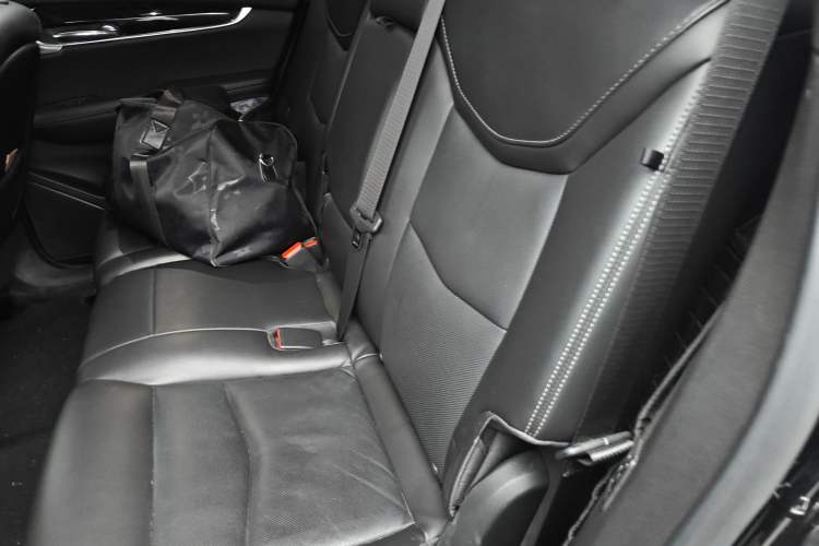 Used Cadillac XT6 2022 2.0T 7-Seater Four-Wheel Drive Luxury Standard Edition