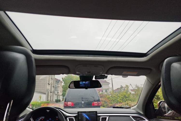 Used Soueast DX7 2018 1.5T Automatic Glory Edition Headliner