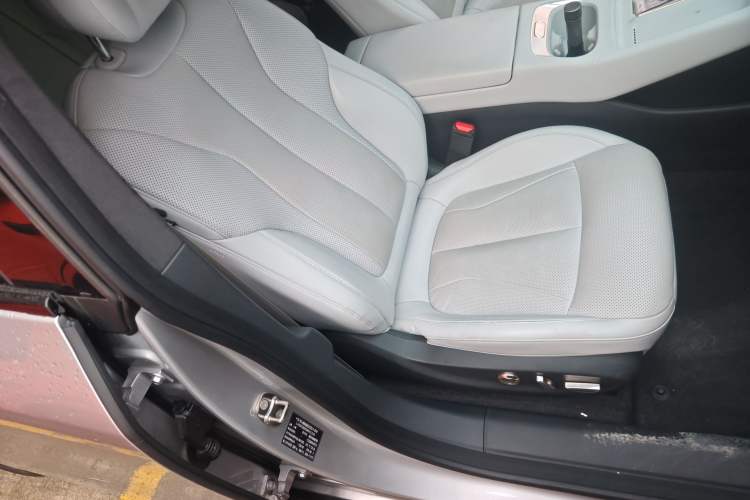 Used XPeng P7+ 2024 Ultra-Long Range Max Right Front Seat