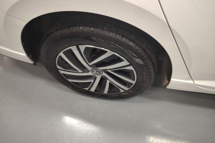 Used Volkswagen Lavida 2023 Revised Version 1.5L Automatic Starry Sky Edition – 5 Million Units