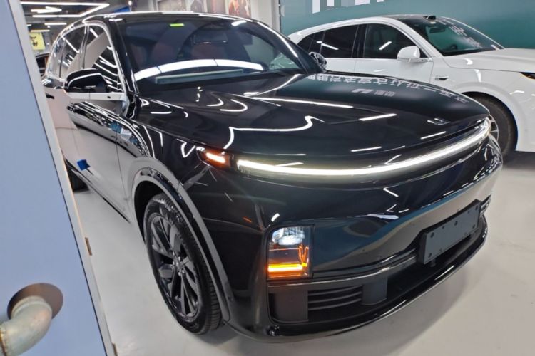 Used Li Auto L7 2023 Air model
