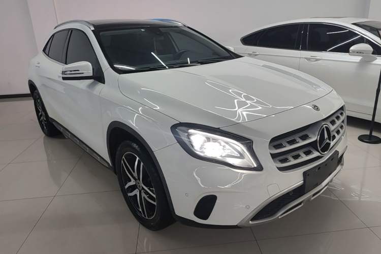 Used Mercedes-Benz GLA 2017 GLA 200 Fashion Model
